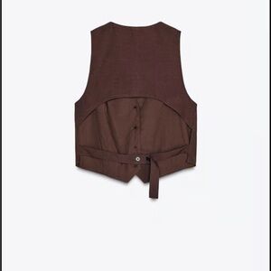 Brown Sleeveless cut out Vest